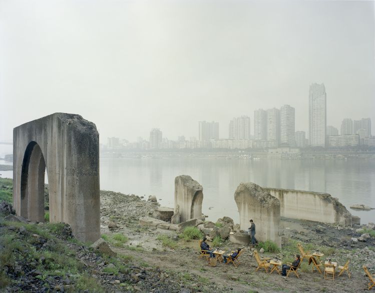 PEOPLE-DRINK-TEA-BY-THE-RIVER-2013-by-ZHANG-KECHUN-BHC0768MA