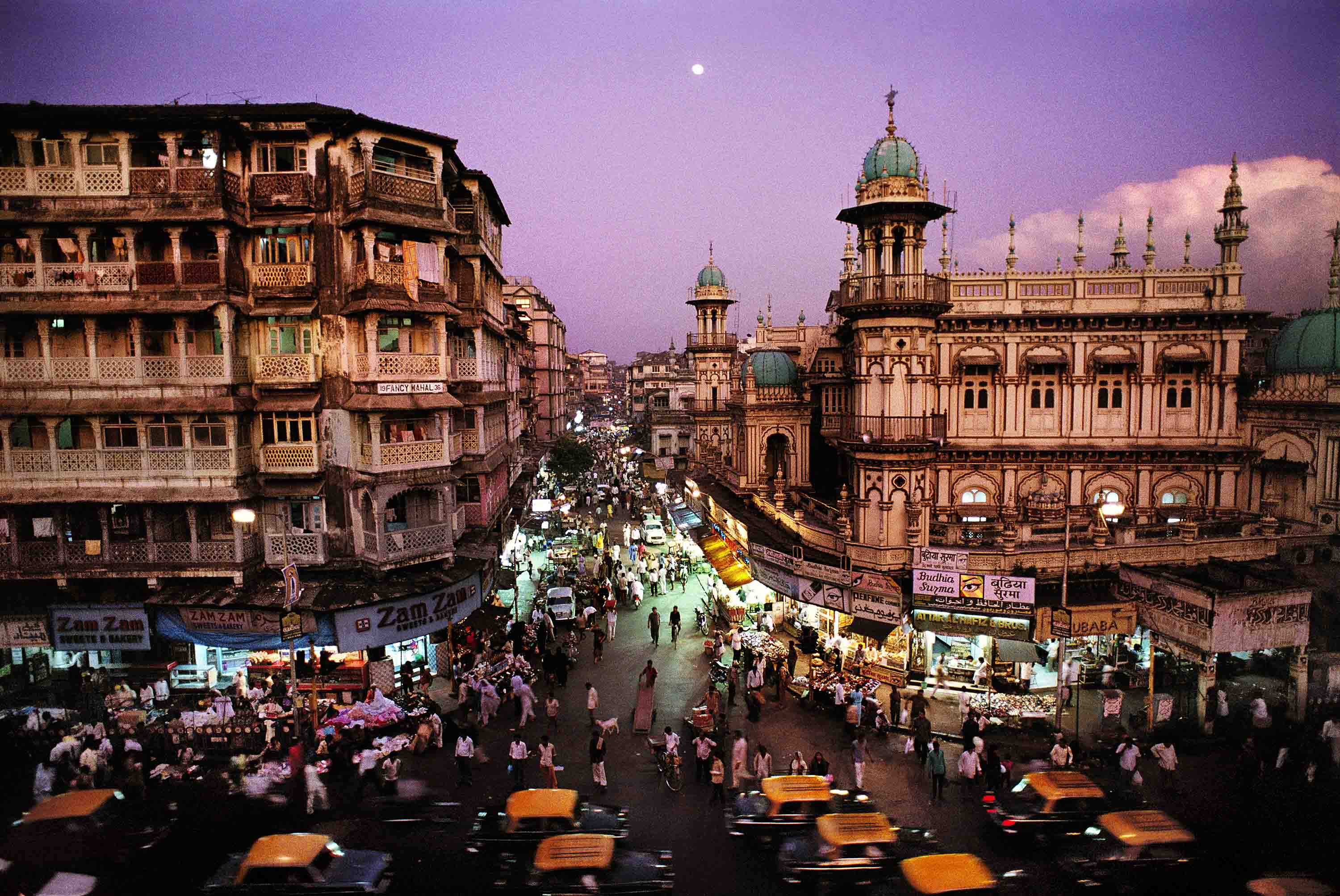Steve McCurry, 'Moonrise In Mumbai, India, 1994'