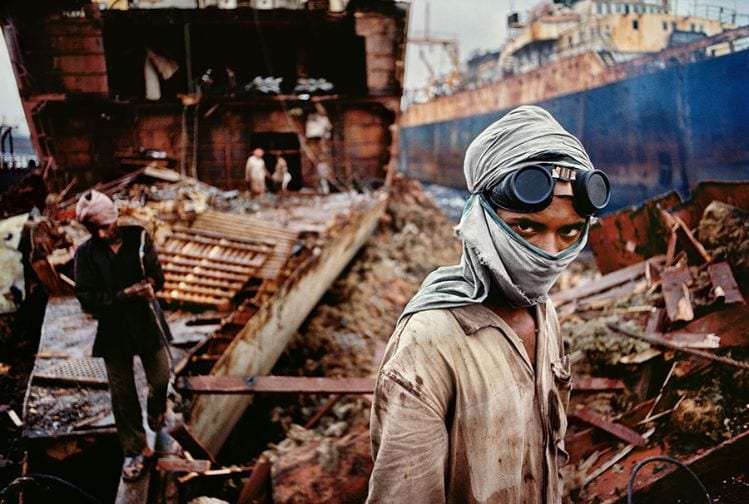 welder in a ship steve mccurry