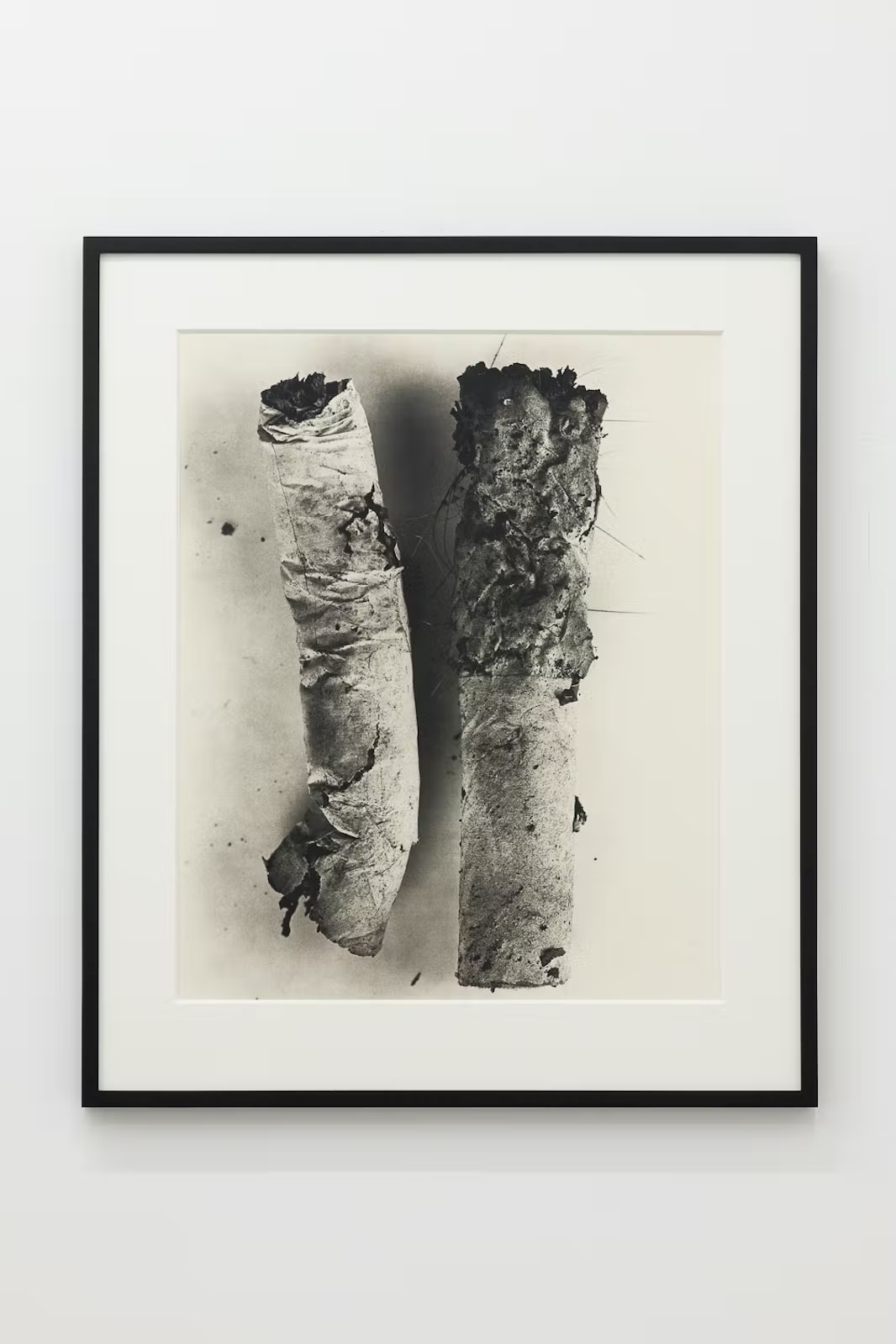 Irving-Penn-Cigarettes-17-framed-SOL_LDN