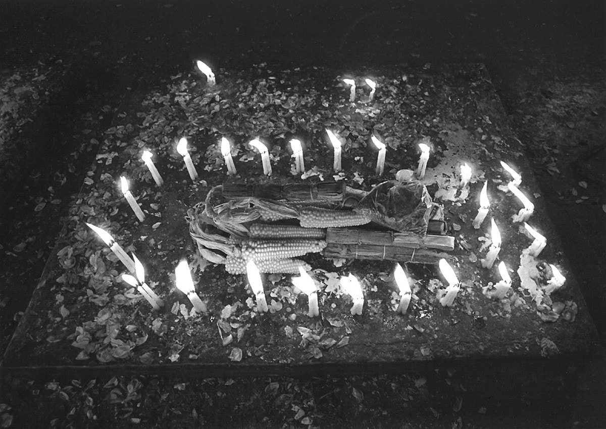 Flor Garduño, 'Ofrenda de Maiz, Guatemala, 1989'